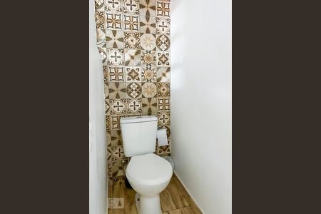 Casa à venda com 180m², 3 quartos e 4 vagasLavabi