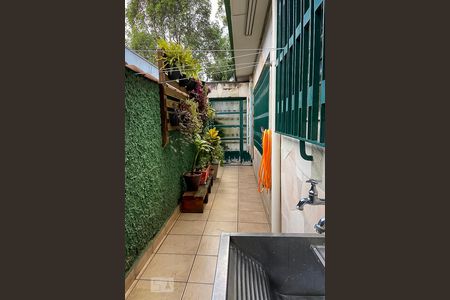 Casa à venda com 180m², 3 quartos e 4 vagasQuintal