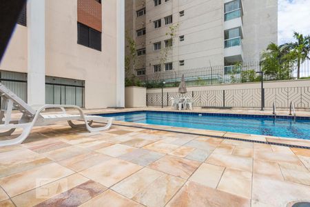 Apartamento à venda com 103m², 3 quartos e 3 vagasPiscina