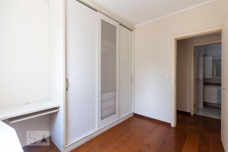 Apartamento à venda com 103m², 3 quartos e 3 vagasQuarto 2