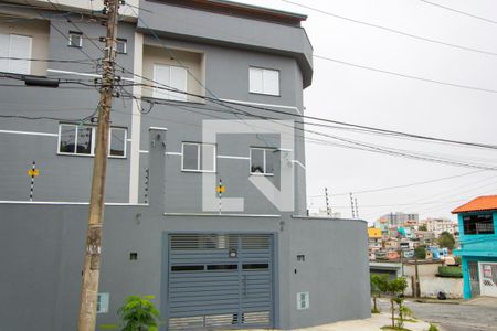 Casa à venda com 100m², 2 quartos e 2 vagasFachada