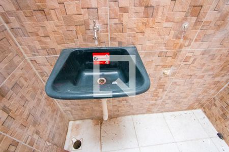 Casa à venda com 100m², 2 quartos e 2 vagasÁrea de serviço