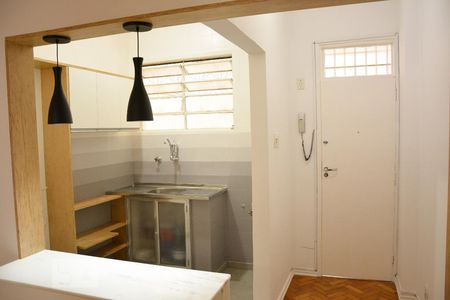 Cozinha de apartamento para alugar com 1 quarto, 40m² em Botafogo, Rio de Janeiro