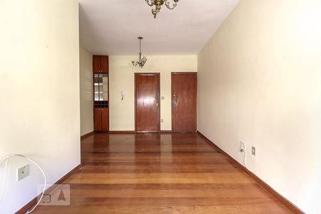 Apartamento à venda com 3 quartos, 90m² em Alípio de Melo, Belo Horizonte