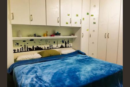 Casa à venda com 140m², 3 quartos e 2 vagasSuíte