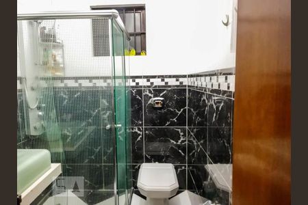 Casa à venda com 140m², 3 quartos e 2 vagasBanheiro