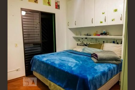 Casa à venda com 140m², 3 quartos e 2 vagasSuíte