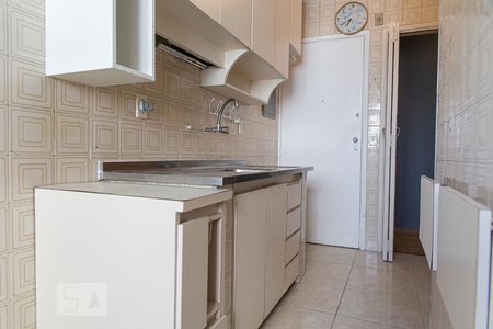 Apartamento para alugar com 62m², 2 quartos e 1 vagaCozinha