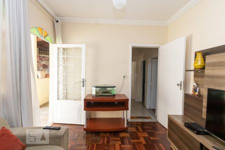 Sala de casa à venda com 3 quartos, 90m² em Universitário, Belo Horizonte
