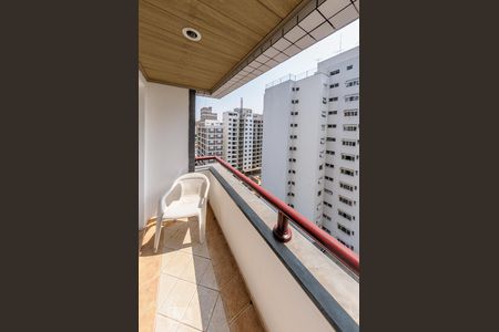 Sacada da Sala de apartamento para alugar com 1 quarto, 58m² em Vila Itapura, Campinas