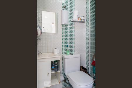 Apartamento à venda com 87m², 3 quartos e 2 vagasBanheiro de Serviço