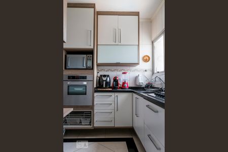 Apartamento à venda com 87m², 3 quartos e 2 vagasCozinha