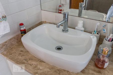 Apartamento à venda com 87m², 3 quartos e 2 vagasBanheiro da Suíte 1