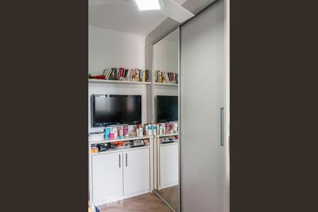 Apartamento à venda com 87m², 3 quartos e 2 vagasQuarto 2