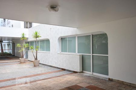 Apartamento à venda com 105m², 2 quartos e 1 vagaSalão de festas