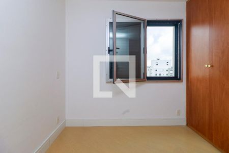 Suíte de apartamento para alugar com 2 quartos, 70m² em Campo Belo, São Paulo