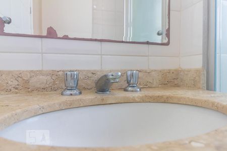 Apartamento à venda com 70m², 2 quartos e 1 vagaBanheiro - Quarto 2