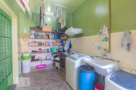 Casa à venda com 120m², 3 quartos e 3 vagasÁrea de Serviço