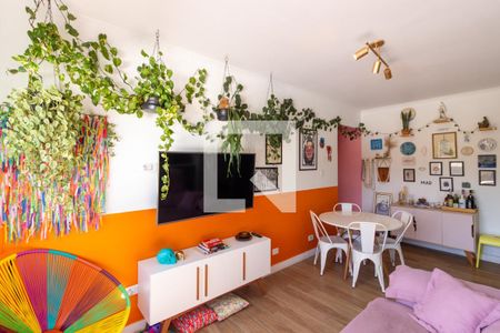 Sala de apartamento à venda com 2 quartos, 85m² em Pinheiros, São Paulo