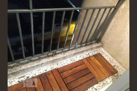 Sacada de apartamento à venda com 2 quartos, 48m² em Vila Palmeiras, São Paulo