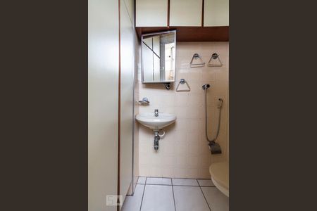 Apartamento à venda com 119m², 3 quartos e 1 vagaBanheiro de Serviço