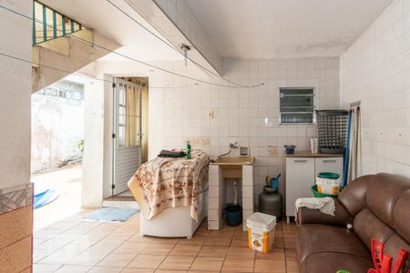 Casa à venda com 70m², 2 quartos e 3 vagasÁrea de serviço casa 2 