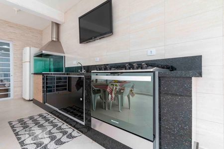 Casa à venda com 210m², 2 quartos e 2 vagasChurrasqueira 