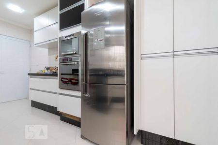 Casa à venda com 210m², 2 quartos e 2 vagasCozinha