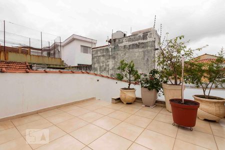 Casa à venda com 210m², 2 quartos e 2 vagasQuintal Área de Serviço 