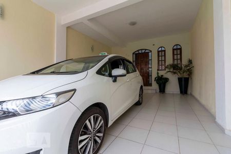 Casa à venda com 210m², 2 quartos e 2 vagasGaragem