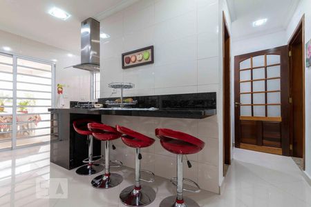 Casa à venda com 210m², 2 quartos e 2 vagasCozinha