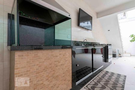 Casa à venda com 210m², 2 quartos e 2 vagasChurrasqueira 