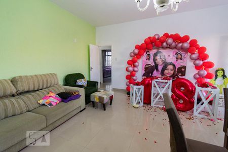 Sala de casa à venda com 4 quartos, 350m² em Pechincha, Rio de Janeiro