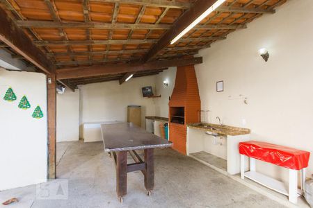 Apartamento à venda com 38m², 1 quarto e 1 vaga Apartamento à venda com 38m², 1 quarto e 1 vagaÁrea Comum - Churrasqueira