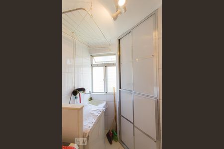 Apartamento à venda com 38m², 1 quarto e 1 vaga Apartamento à venda com 38m², 1 quarto e 1 vagaCozinha e Área de Serviço