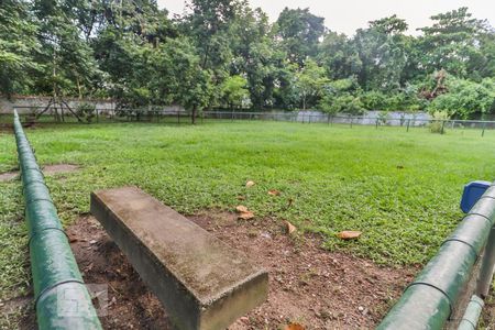 Apartamento à venda com 38m², 1 quarto e 1 vaga Apartamento à venda com 38m², 1 quarto e 1 vagaÁrea Comum