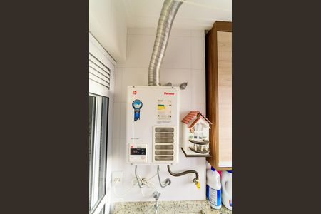 Apartamento para alugar com 70m², 2 quartos e 1 vagaÁrea de Serviço - Aquecedor