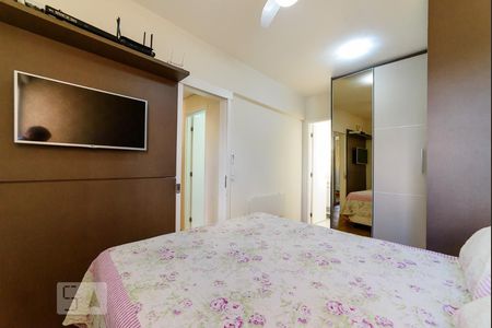 Apartamento para alugar com 70m², 2 quartos e 1 vagaSuíte