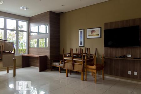 Apartamento para alugar com 70m², 2 quartos e 1 vagaÁrea comum - Salão de festas