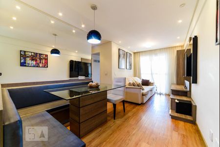 Sala  de apartamento para alugar com 2 quartos, 70m² em Fundação, São Caetano do Sul