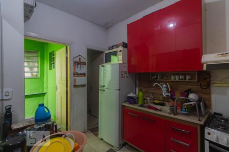Casa à venda com 140m², 5 quartos e 3 vagas Casa à venda com 140m², 5 quartos e 3 vagasEdícula - Cozinha