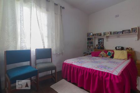 Casa à venda com 140m², 5 quartos e 3 vagas Casa à venda com 140m², 5 quartos e 3 vagasQuarto 3