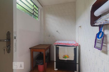 Casa à venda com 140m², 5 quartos e 3 vagas Casa à venda com 140m², 5 quartos e 3 vagasCozinha
