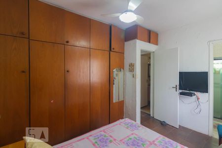 Casa à venda com 140m², 5 quartos e 3 vagas Casa à venda com 140m², 5 quartos e 3 vagasQuarto 3