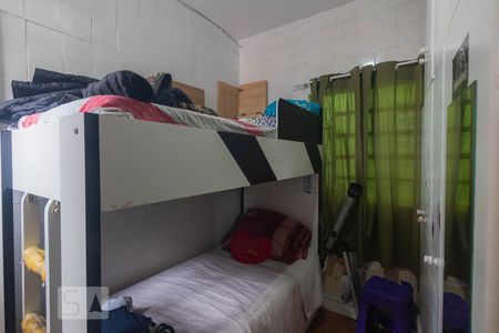 Casa à venda com 140m², 5 quartos e 3 vagas Casa à venda com 140m², 5 quartos e 3 vagasEdícula - Quarto 1