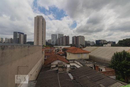 Casa à venda com 140m², 5 quartos e 3 vagas Casa à venda com 140m², 5 quartos e 3 vagasVista