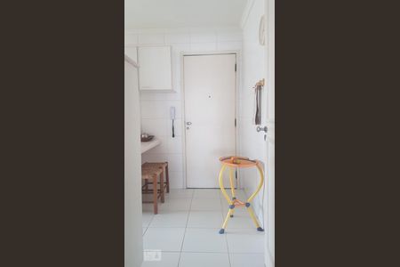 Apartamento à venda com 130m², 3 quartos e sem vagaCozinha