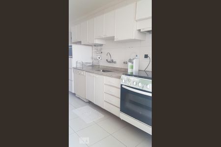 Apartamento à venda com 130m², 3 quartos e sem vagaCozinha