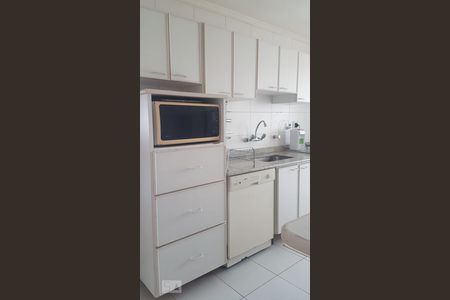 Apartamento à venda com 130m², 3 quartos e sem vagaCozinha