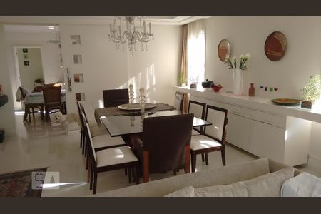 Apartamento à venda com 397m², 4 quartos e 6 vagasSala